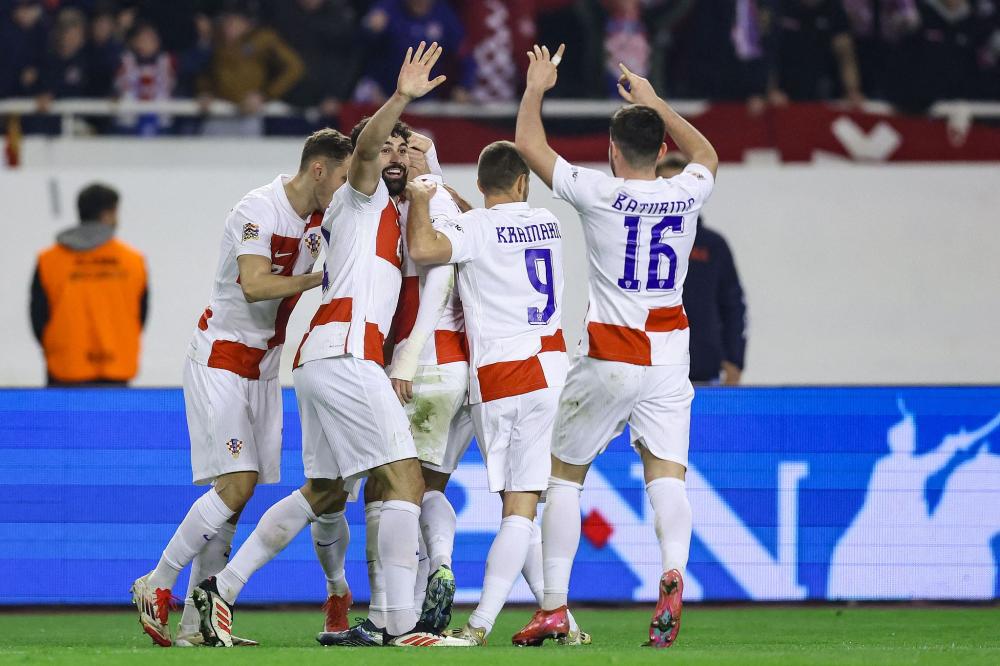 国米半场0-0利物浦，双方互交白卷