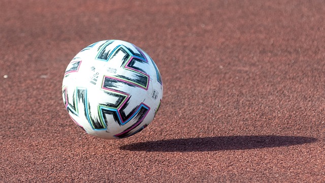 文班亞馬砍下24分16板7帽並陷入掩護犯規困境 卡斯爾23分 馬刺憾負爵士.