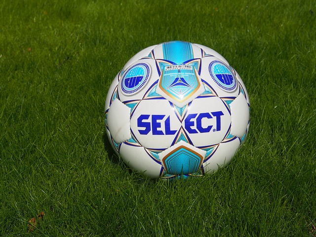 从这一事件 从这一事件